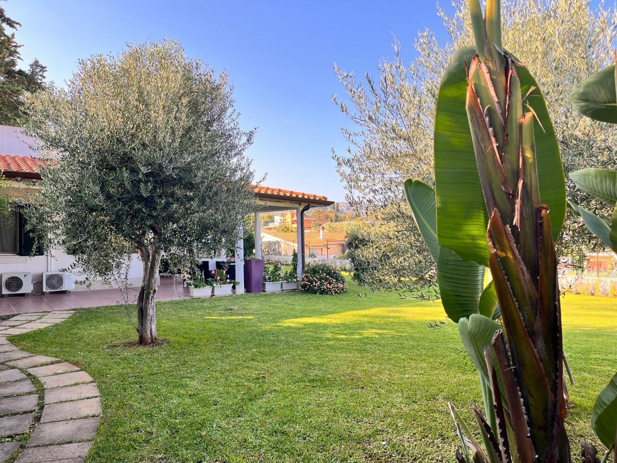 Summer House Avola Exterior photo